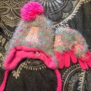 Girls hat and glove set